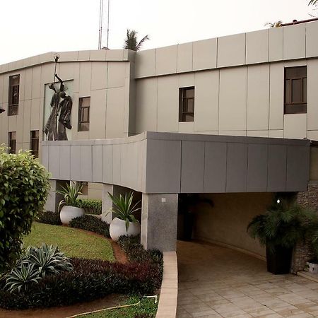 BW Starfire Hotel Ikeja Extérieur photo