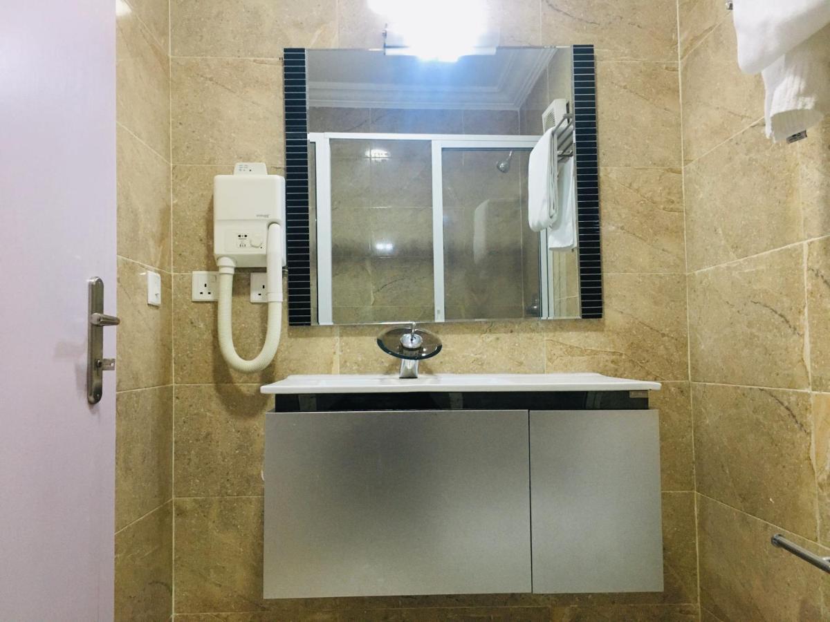 BW Starfire Hotel Ikeja Extérieur photo