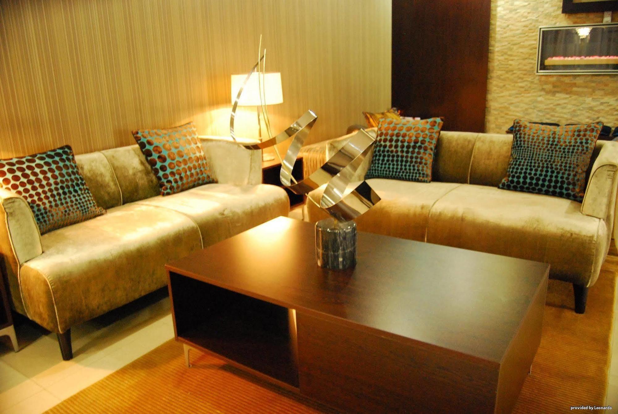 BW Starfire Hotel Ikeja Extérieur photo