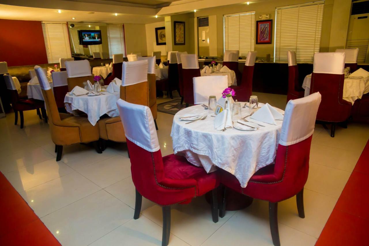 BW Starfire Hotel Ikeja Extérieur photo
