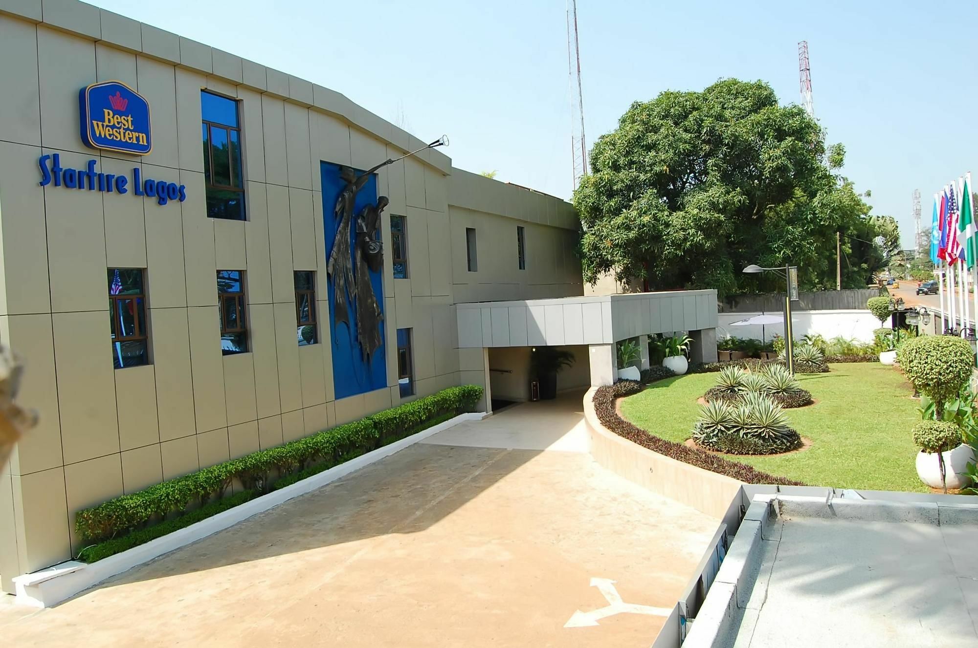 BW Starfire Hotel Ikeja Extérieur photo