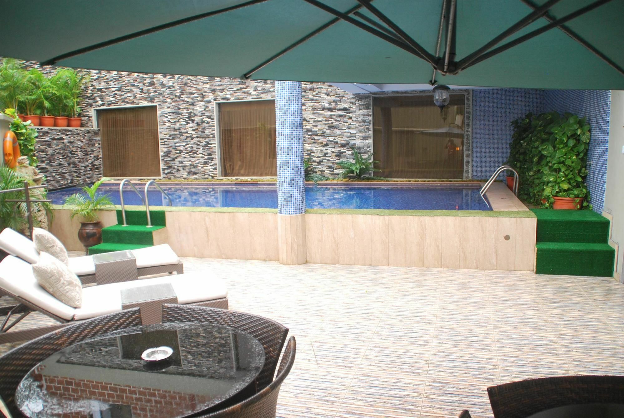 BW Starfire Hotel Ikeja Extérieur photo